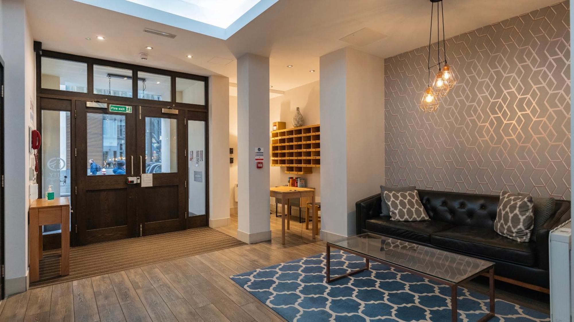 Cannon Street Serviced Apartments By Lovelystay Londres Exterior foto